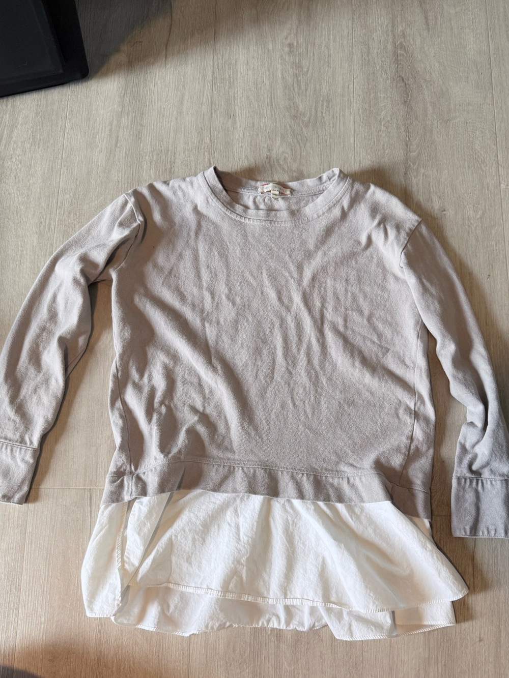 Eri + Ali Gray White Layered Ruffle Hem Long-Sleeve Knit Top Women's XS